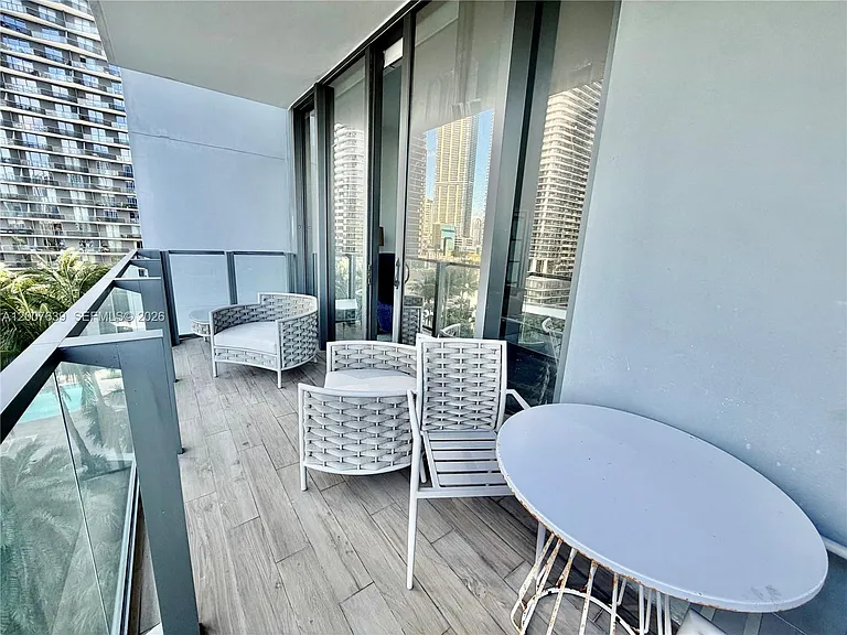 88 SW 7th St #1109 — Photo 5