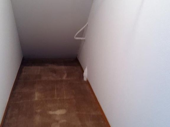 5th image of 401 Linden Dr APT H