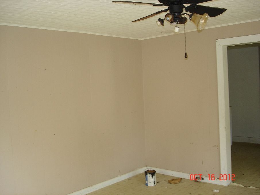 2nd image of 214 W Ada Ave