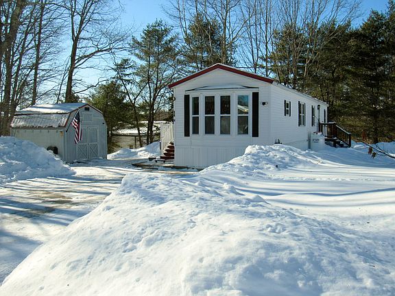 2nd image of 14 Pleasant Hill Road