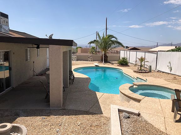 5th image of 2935 Wolf Ln