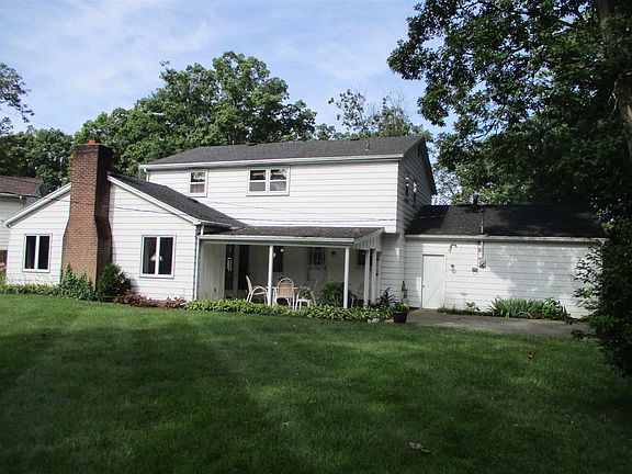 2nd image of 3918 Stanton Dr
