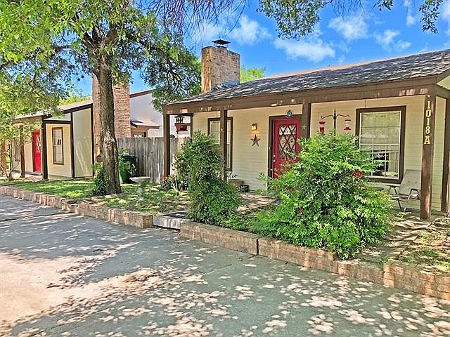 1st image of 1018 Cushing Dr