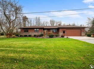 49 James Dr, Carleton, MI 48117