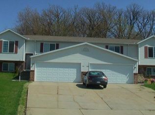 700 Saint John St, Cottage Grove, WI 53527