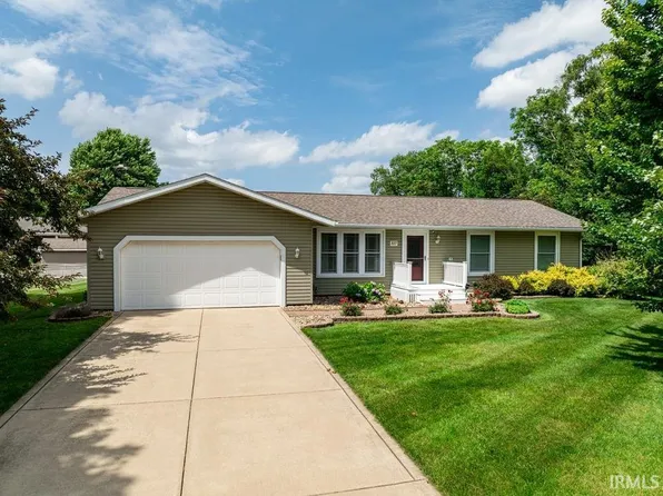 317 E Ben St, New Carlisle, IN 46552