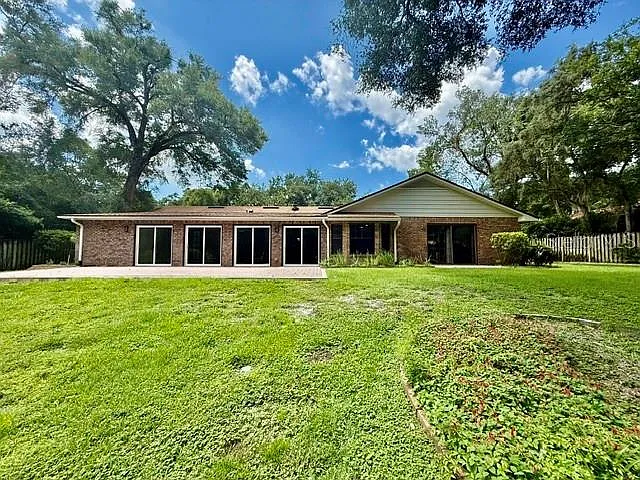 543 Princewood Dr — Photo 34