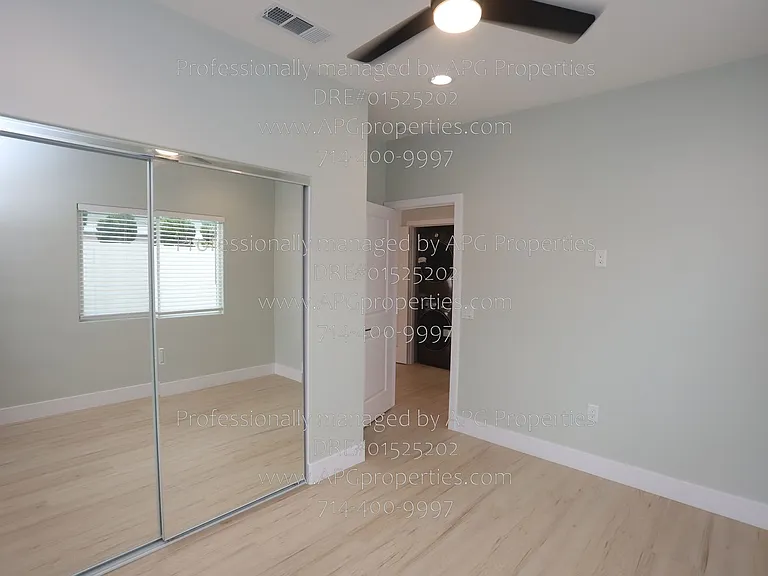 9565 Mansor Ave — Photo 17