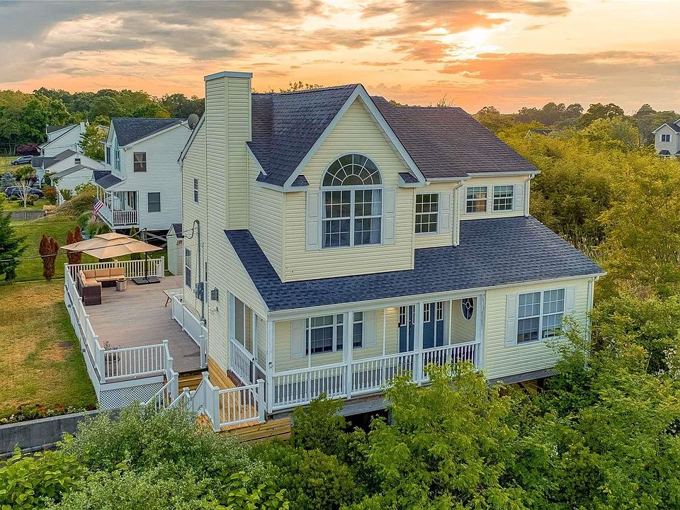 1st image of 40 Oceanview Drive