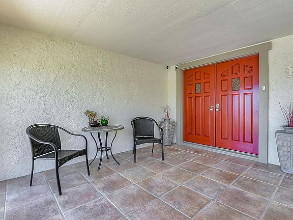 4th image of 46974 Zapotec Dr