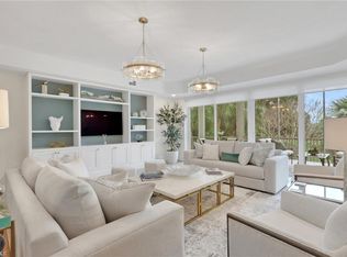 8440 Abbington Cir APT D22, Naples, FL 34108