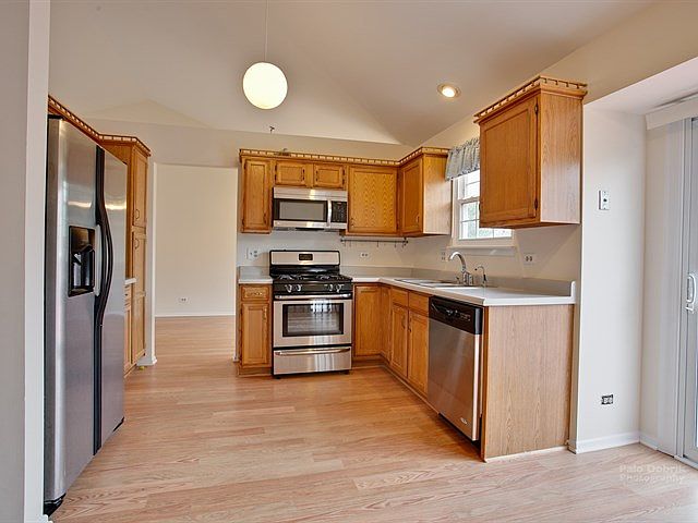 1st image of 471 N Newberry Ct