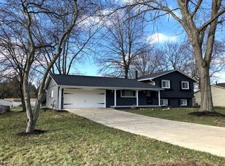 8615 Elmfield St NW, Canal Fulton, OH 44614