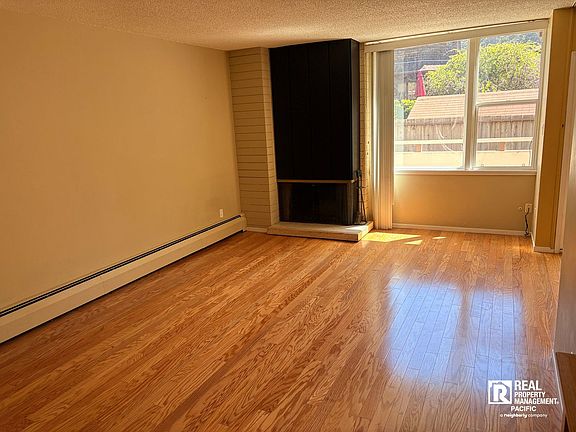 4th image of 2601 College Ave APT 111