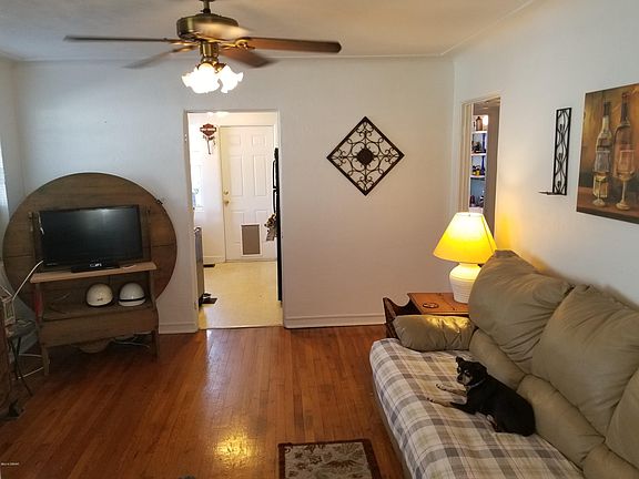 5th image of 129 Burleigh Ave