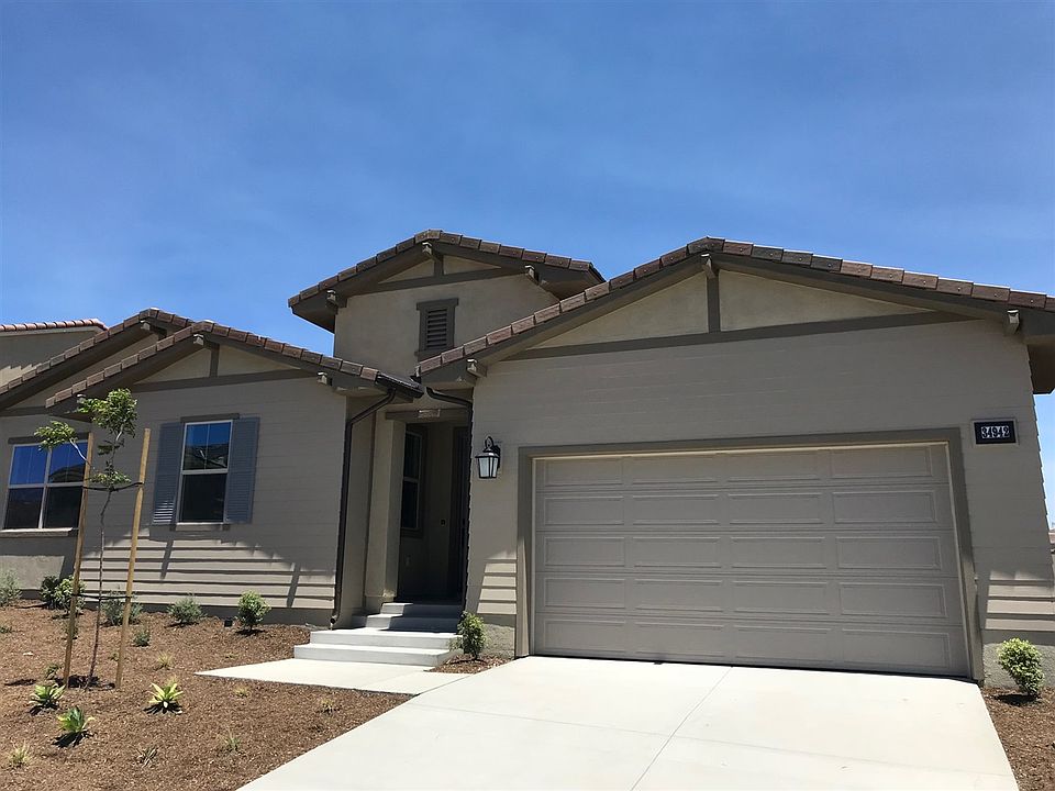 1st image of 34942 Limecrest Pl