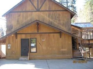 31981 Brookings Dr, Running Springs, CA 92382