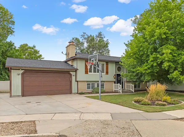 9618 S 760 E, Sandy, UT 84094