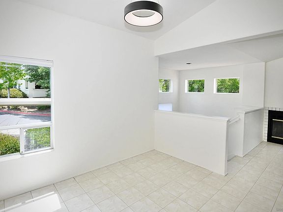 4th image of 9990 Scripps Westview Way Unit 57
