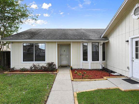5th image of 8008 Swamp Flower Dr E