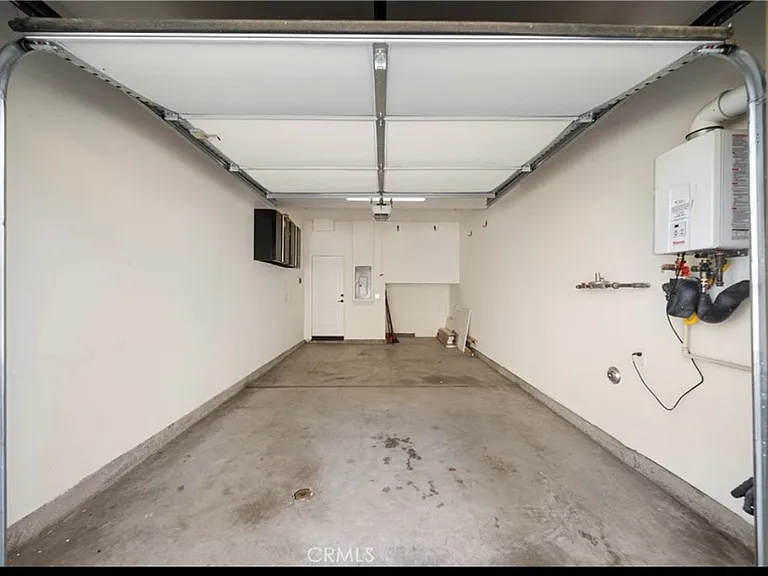 58 Jaripol Cir — Photo 9
