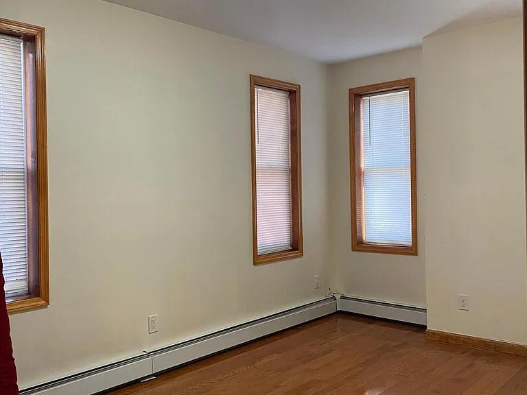 1465 Rowland St #1 — Photo 3