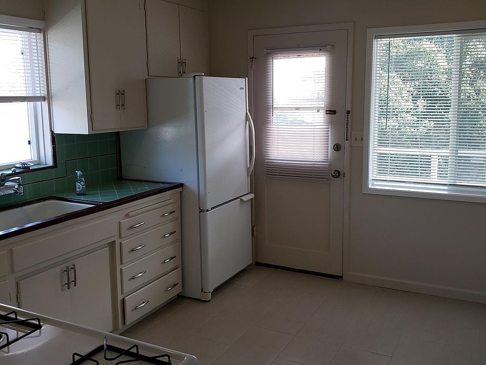 880 Lighthouse 880 Lighthouse Ave Pacific Grove CA Zillow