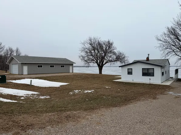 19492 & 19488 W Shore Ave, Huron, SD 57350
