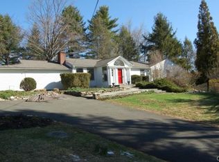 20 Overlook Dr, Ridgefield, CT 06877