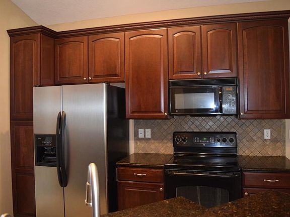 4th image of 2113 S Cranbrook Ave