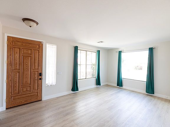 4th image of 18623 E Lark Dr