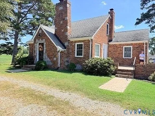 18001 W Pridesville Rd, Amelia Court House, VA 23002