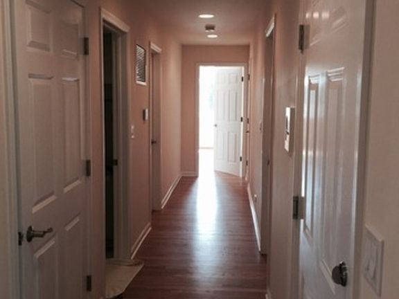 3rd image of 620 Ballantrae Dr #15B
