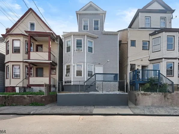 83 Mercer St, Paterson City, NJ 07524
