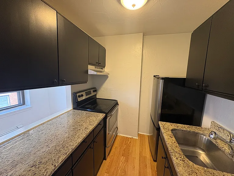 7 Pembroke St #3A — Photo 7