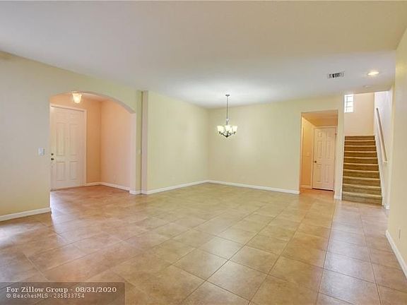 5th image of 9589 Cobblestone Creek Dr