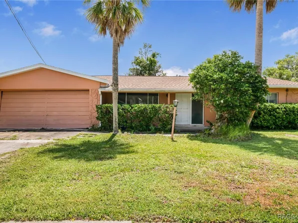 1201 SE Paradise Ave, Crystal River, FL 34429