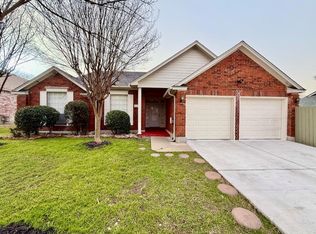 604 Cactus Bend Dr, Pflugerville, TX 78660