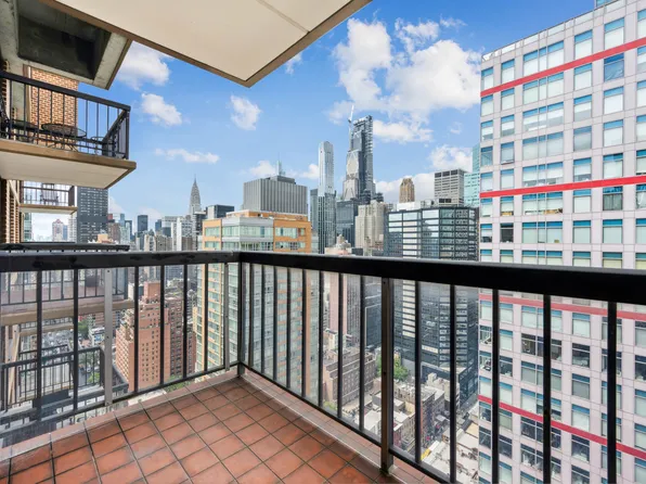 300 East 54th Street 34 EFG image 12 of 13