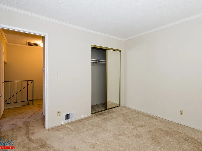 260 Tradewinds Ct #3 — Photo 7
