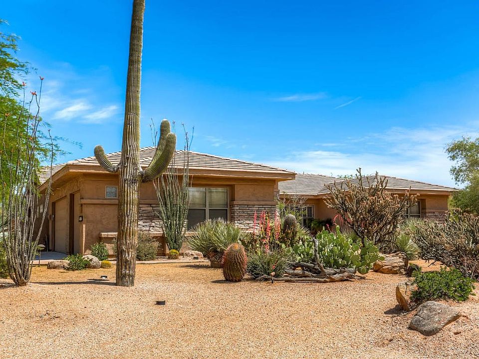5866 E WILDCAT DR Cave Creek-large-002-1