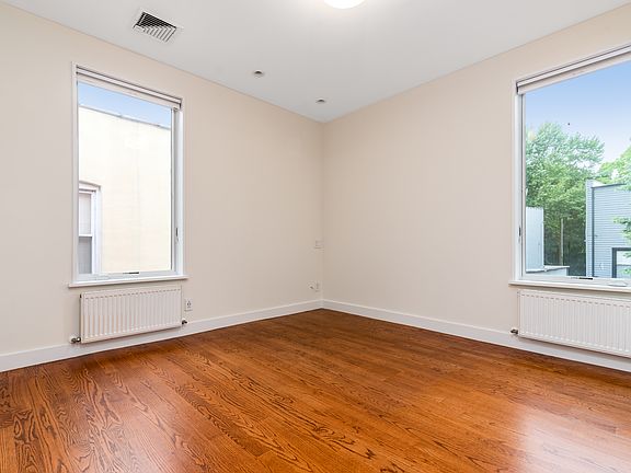 4th image of 6954 74th St Floor 2
