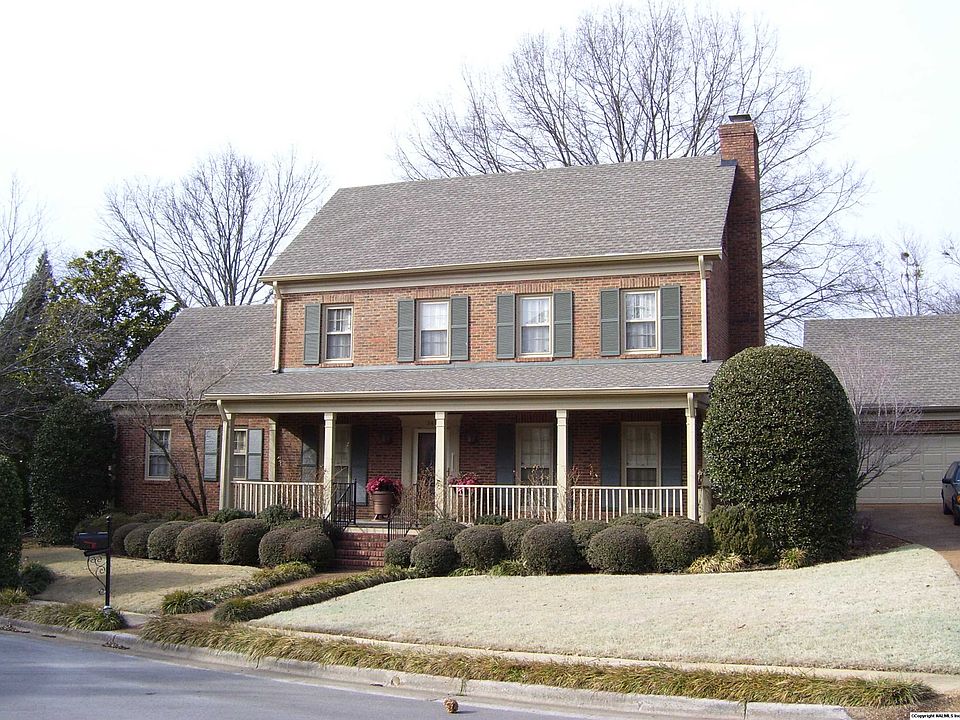 1st image of 34 Northampton Dr SE