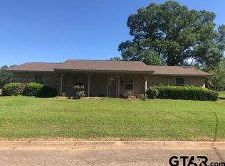 400 West St, Pittsburg, TX 75686