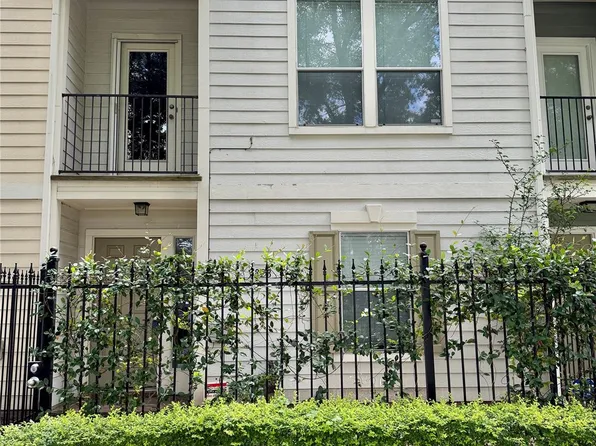 1828 Wheeler St, Houston, TX 77004