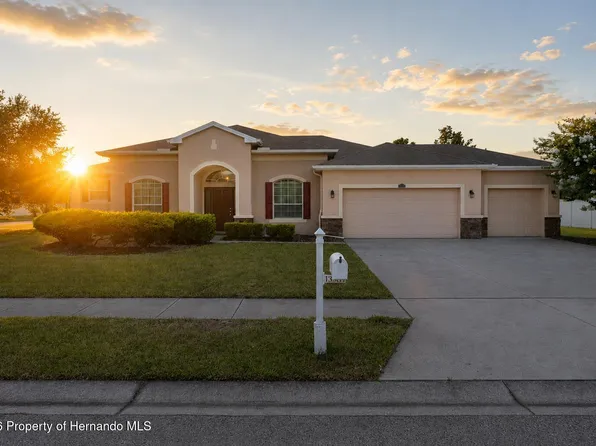 13589 Hunters Point St, Spring Hill, FL 34609