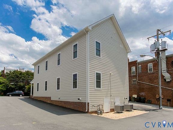 5th image of 408 N Robinson St