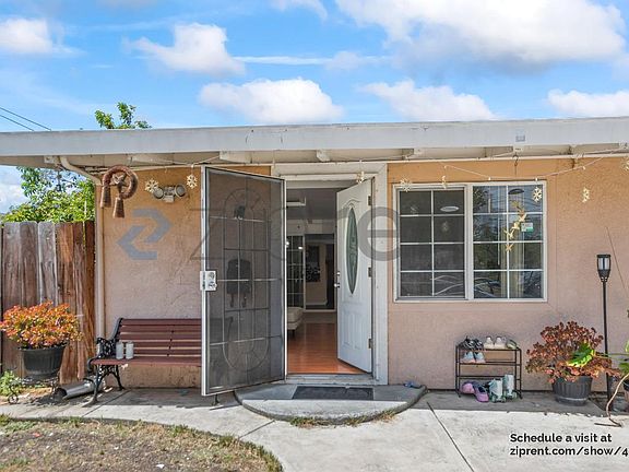 3rd image of 28179 Tampa Ave