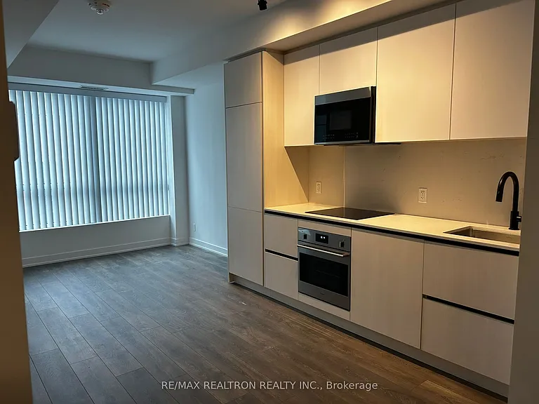 108 Peter St #1308 — Photo 16