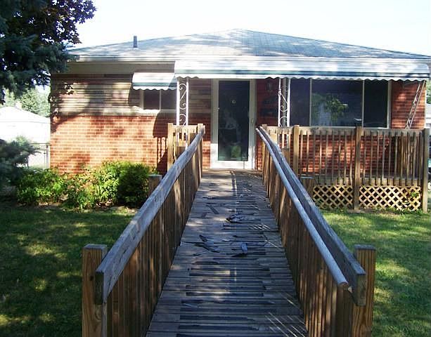 4901 Ziegler St, Dearborn Heights, MI 48125 | Zillow